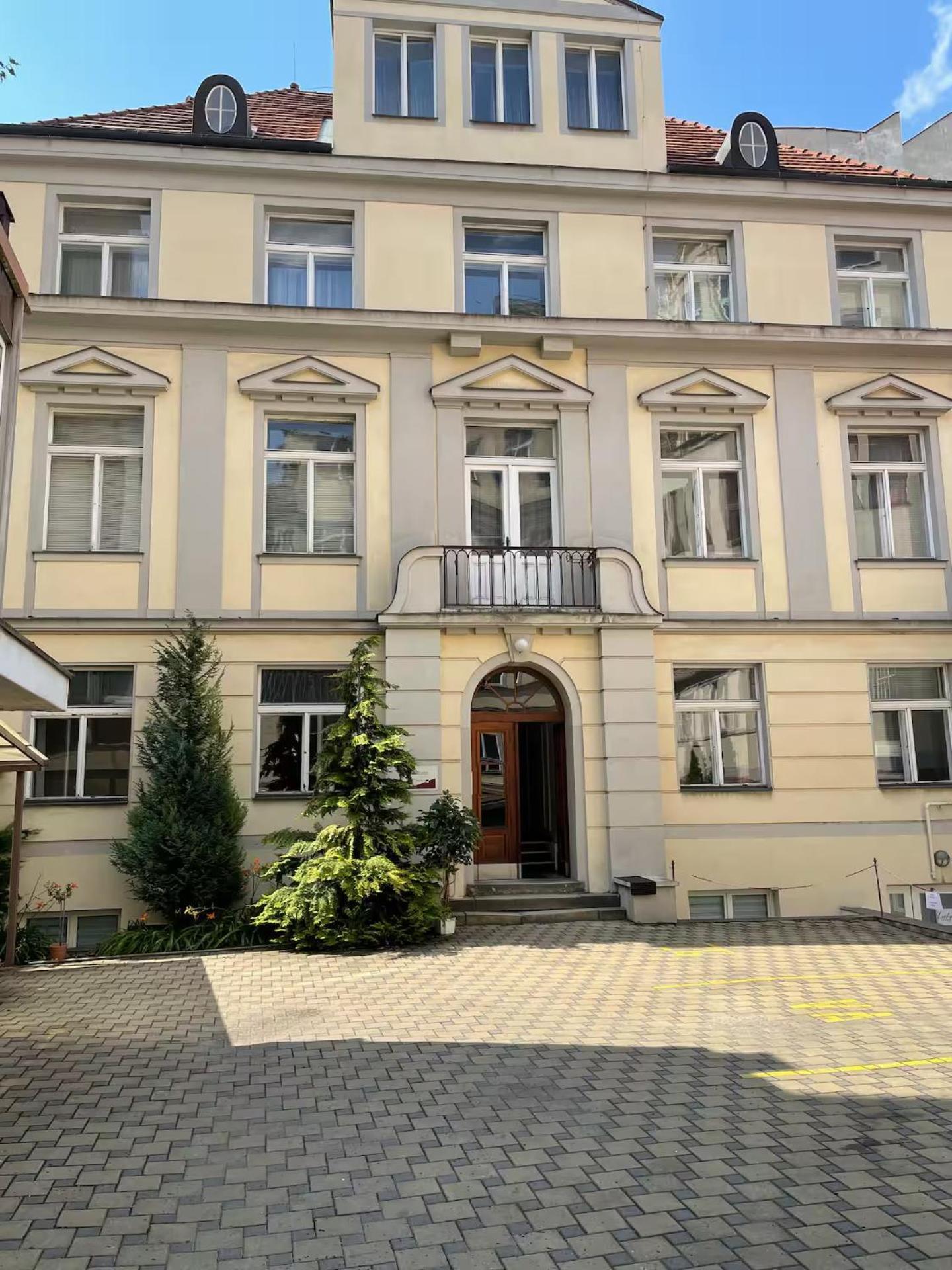 Private With Free Parking Next To Railway Station Pensjonat *